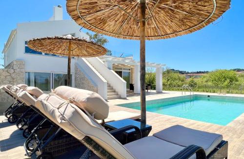 Roda Villa | Luxury Beach Villa DaNune with private pool by DadoVillas