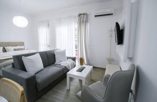 Xanthi Apartment | Luxury Central Studio