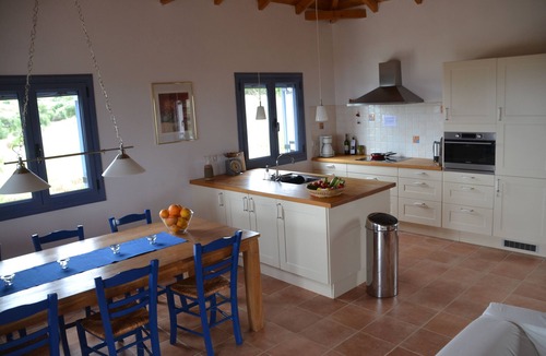 Pylos-Nestoras Villa | Luxury cosy villa, magic panorama view. Complete privacy. Infinity pool 10x4m.