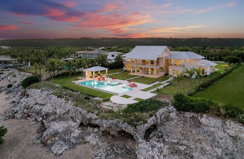 Punta Cana House | Luxury Mansion with 6 bedrooms