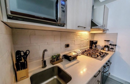 Los Prados Apartment | Luxury & Modern 2Bedroom 2baths Apartment with POOL Rooftop + GYM
