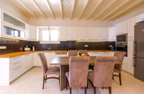 Kanalia Villa | Luxury Mykonos Villa | 6 Bedrooms | Villa Majestic Ciel | Stunning Sea Views