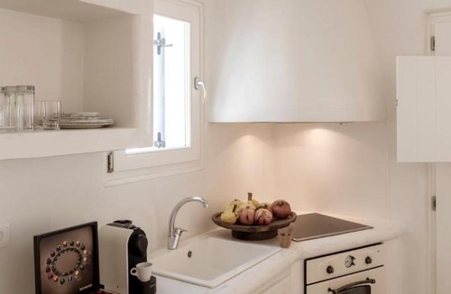 Agios Prokopios Villa | Luxury Naxos Villas Elegant Villa Air Conditioning Private Pool