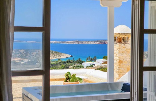 Nea Cryssi Akti Villa | Luxury Paros Suite | Suite Orchid | Exclusive Suite with Furnished Terrace