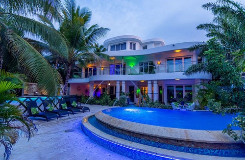 Villas Ana Maria Villa | Luxury party complex in Sosua, 2 large villas, 16 BD/16 BTH, 2 pools, near all