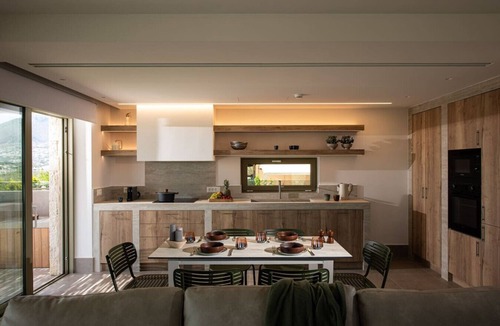 Limenas Chersonisou Villa | Luxury Pool Villa with 3-Ensuite BR near Sarantari