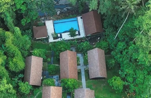 Nyambu Villa | Luxury Riverside Cabins at Nunu Bali