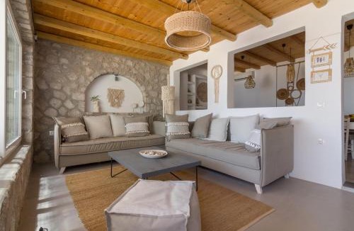 Milos Villa | Luxury Rooftop Villa with Private Pool in Milos, 3 Bedrooms