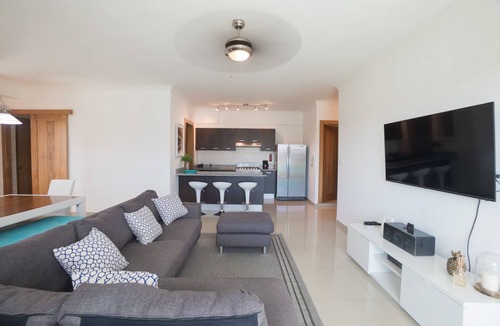 Downtown Santo Domingo Apartment | Luxury Santo Domingo City Center Apartment + Free Parking and Gym✔️