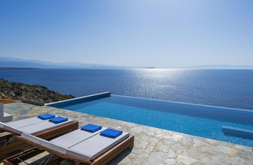Stavros Villa | Luxury seafront design villa Kyma in Tersanas Owner listing
