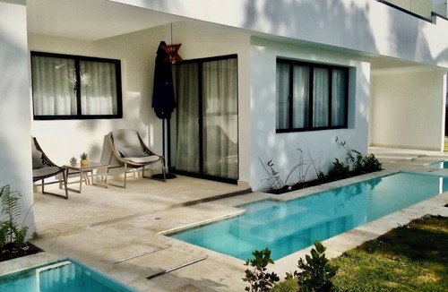 Bavaro Apartment | Luxury swim-up condo on private beach, White Sands, Punta Cana, Fast WIFI