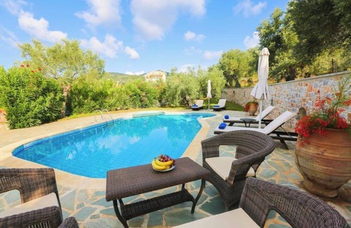 Skiathos Villa | Luxury Villa Amelia with Pool, BBQ, Free Wifi- 3 Bedrooms Skiathos