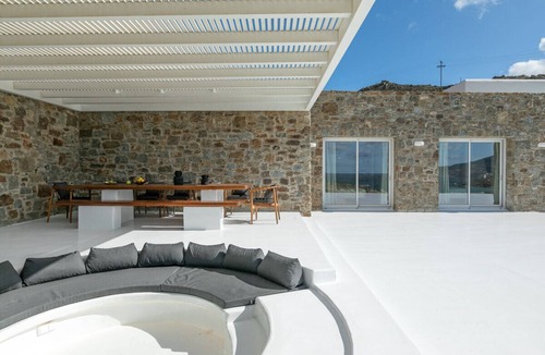 Ftelia House | Luxury Villa Designed,Fantastic Location,Close to Beach!Up to 13 persons