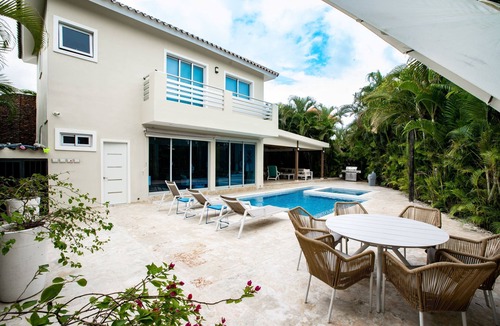 Villas Del Mar Villa | Luxury Villa Lia, Metro Country Club, Juan Dolio, 16 pers.