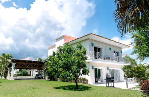 Bavaro Villa | Luxury Villa Iberosta Del Mar - 4BDR, Private Beach, Pool & Jacuzzi