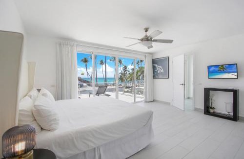 Bavaro Villa | Luxury Villa in Bávaro Just on the Beach