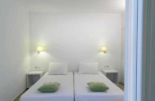 Kanapitsa Apartment | Luxury Villa Skiathos Two-Bedroom Suite Dyo Vromolimnos