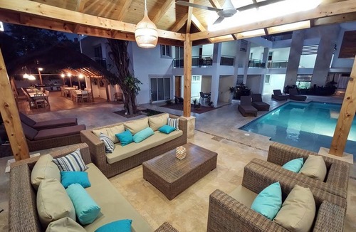 Sosua Villa | Luxury Villa Steps from Ocean - Fully Loaded! - Villa Laguna - Large 16 Bedooms