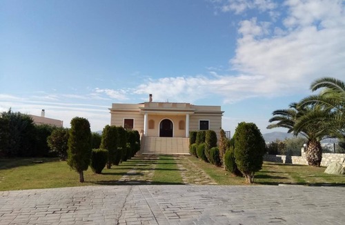 Alli Meria Villa | Luxury Villa Thea