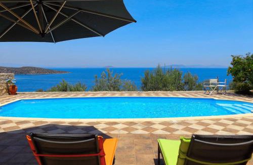Melissopetra Villa | Luxury Villa with Pool overlooking a Majestic View