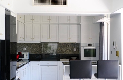 Kavouri Villa | Luxury Villa with Pool,BBQ and Garden Vouliagmeni