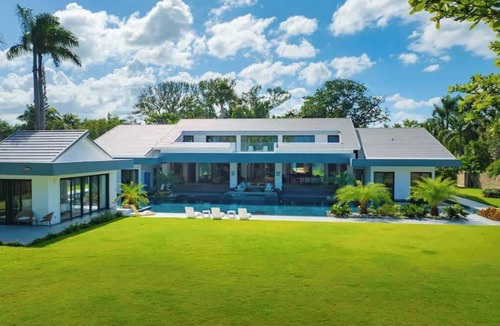Cabarete House | Luxury villa with Private beach access