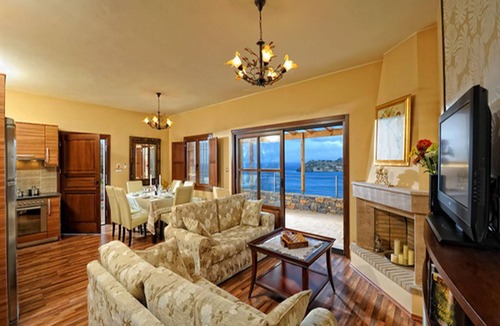 Elounda Villa | Luxury Villas Complex In Plaka With Breathtaking Views & Private Pools