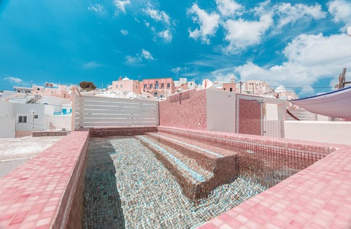 Emporio Villa | Luxury Villas Hariton – Private 1BR Villa with Rooftop Pool in Santorini
