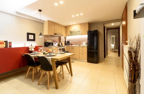Omonia Apartment | M&D Luxury Suites in central Athens
