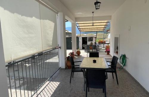 Leonidio Apartment | Madou house