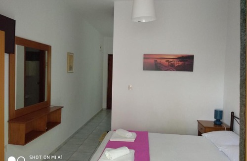 Psakoudia Apartment | Magda's house