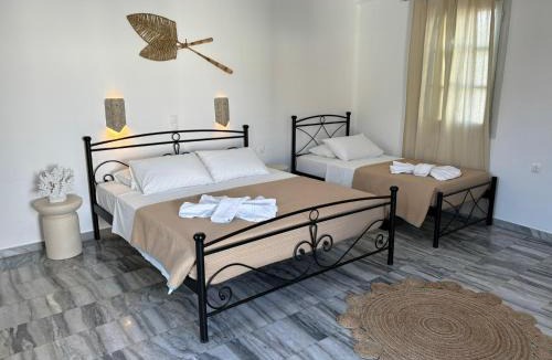 Parikia Apartment | Magginas Studios