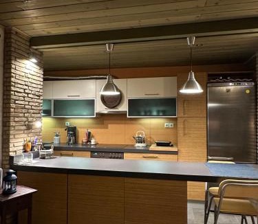Kineta House | Magic View 4U Luxury Villa, Tago Vibes
