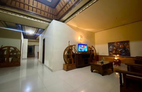 Lodtunduh House | Mahesa House by SHM