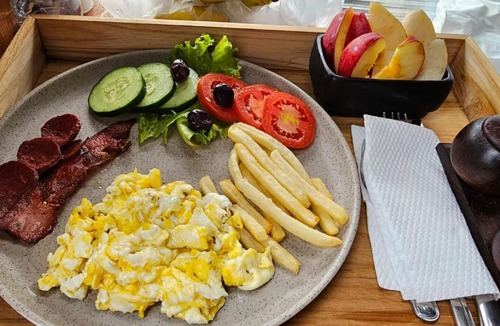 Munggu Hotel | Mai Mucuk Lumbung