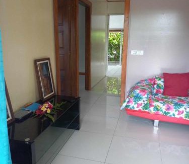 Avatoru House | Maina Lodge