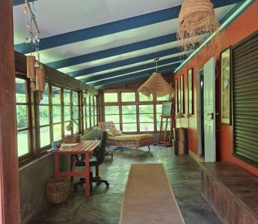 Uturoa House | Maison avec bungalow Ylang