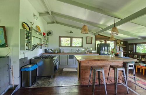 Uturoa House | Maison avec bungalow Ylang