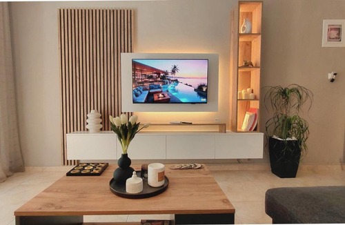 Serres Apartment | Maison Centrale - Free Private Parking - Luxury Stay in Serres Center