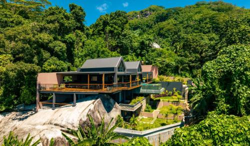 Glacis Villa | Maison Gaia Seychelles - staffed 5BR villa, infinity pool, ocean & sunset view