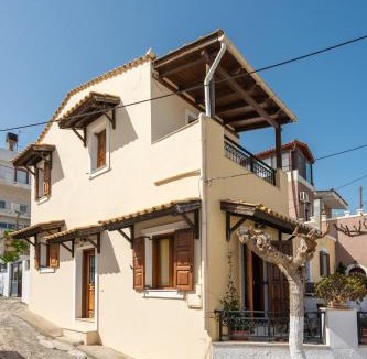 Roussa Ekklisia House | Maisonette "Akakia"