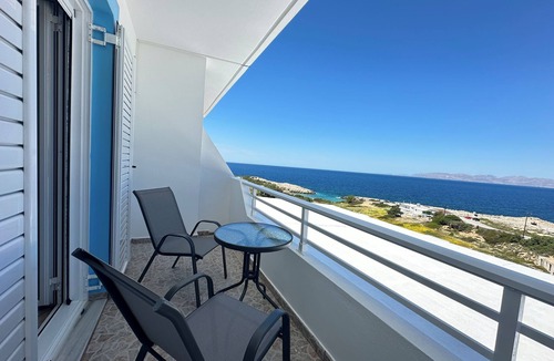 Kefalos Apartment | Maistros SeaView Suite