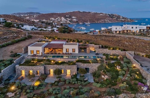 Agios Ioannis Villa | Majestic Mykonos Villa | 5 Bedrooms | Villa Shannon | Private Infinity Pool