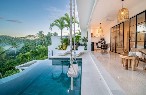 Pejeng Kawan Villa | Majestic Sacred Jungle · 2 Infinity Pools · Ubud 1BR