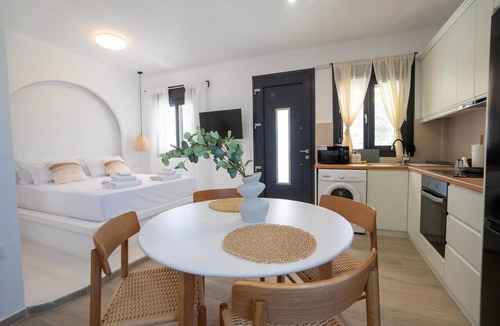 Arkasa Apartment | Majestic View Villa Studio with Sea View and Jacuzzi