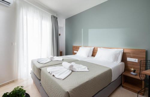 Limenas Chersonisou Apartment | Makas Beach Suites Seafront Sea View in Hersonissos