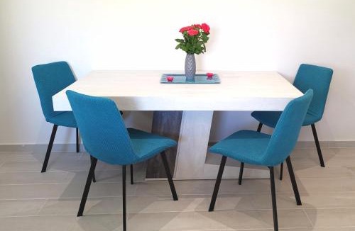 Alepou Apartment | Mama Fox