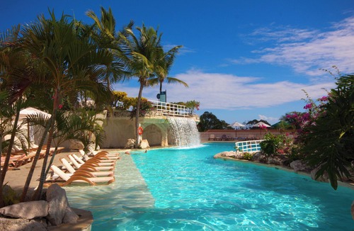 Los Brazos Apartment | Mandatory All-Inclusive fee n