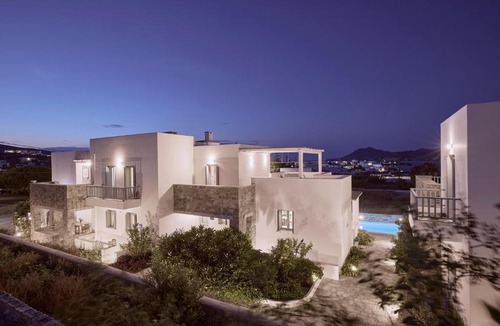 Apollonia Apartment | Manesis Suites