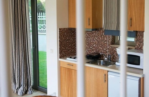 Mikri Mantineia Apartment | Mantinia Bay Hotel
